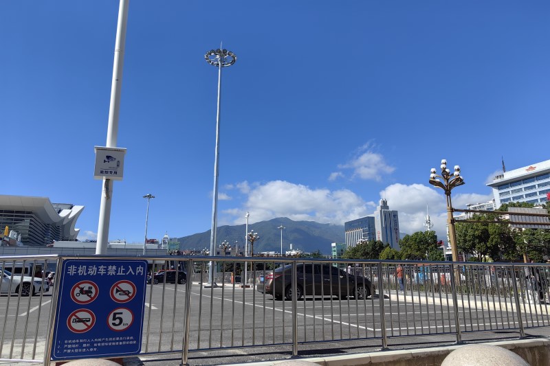 陕西：督促煤炭企业在安全前提下依法合规释放先进产能，做到应产尽产、稳产增产